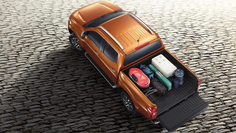 Nissan Navara top view with bed loaded and tailgate open