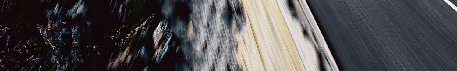 X-Trail 2017 3/4 front high driving in the mountain - end