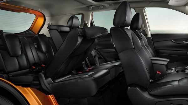 New Nissan X-Trail 2017 EZ flex seating interior profile view
